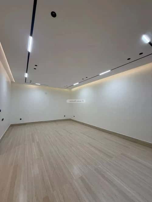 6 bedroom villa in Al Mahdiyyah 9