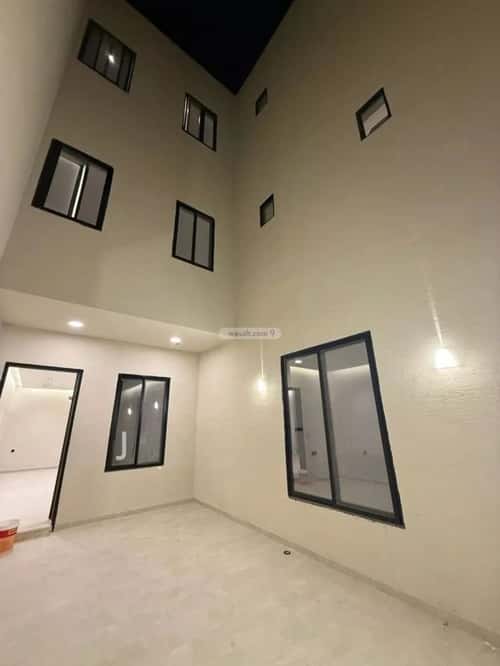 فيلا 6 غرف في المهدية 9