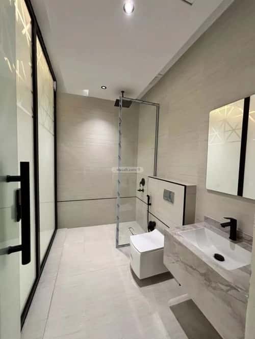 5 bedroom villa in Al Mahdiyyah 3