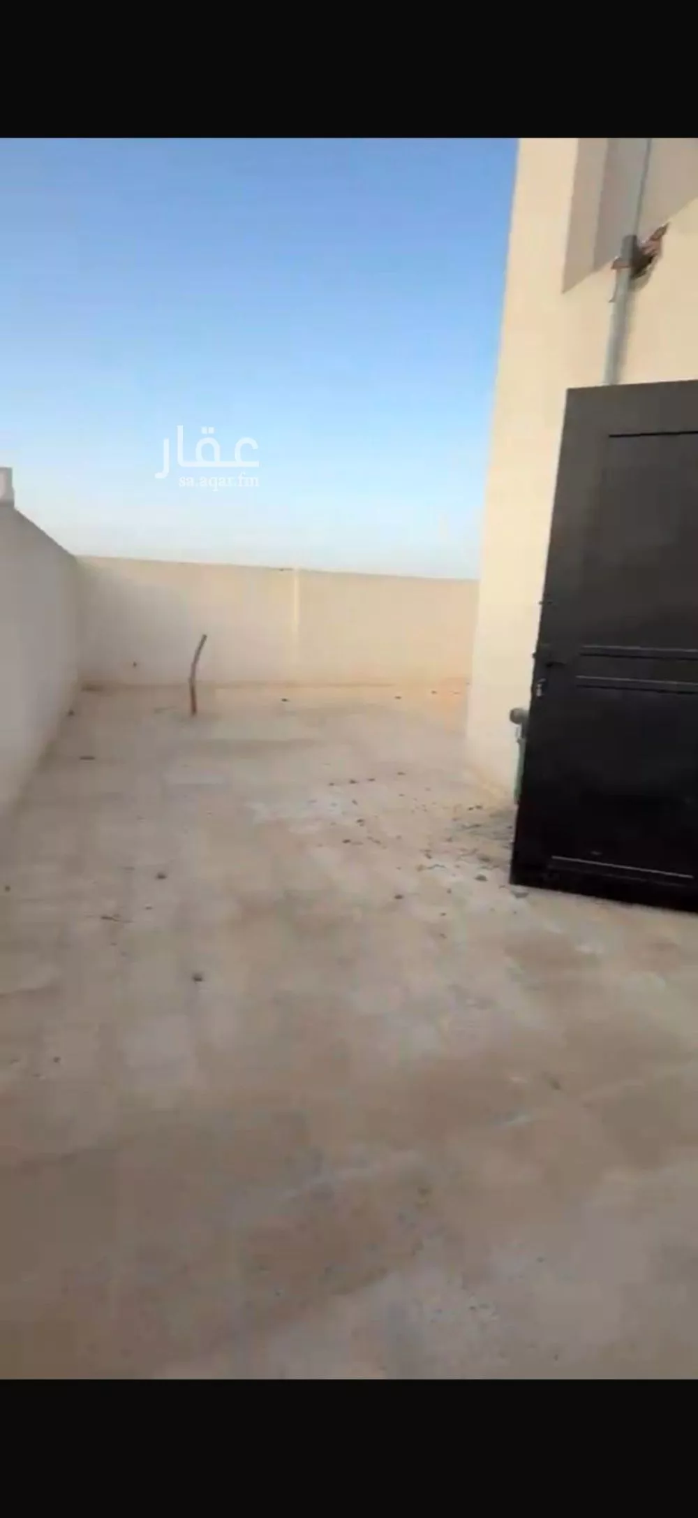 فيلا 4 غرف في احد 13