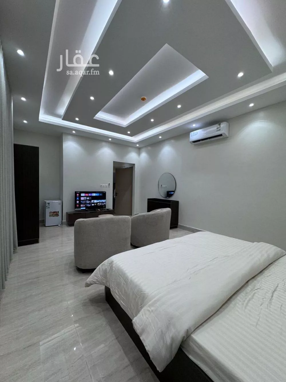 شقة 1 غرف في الخليج 5