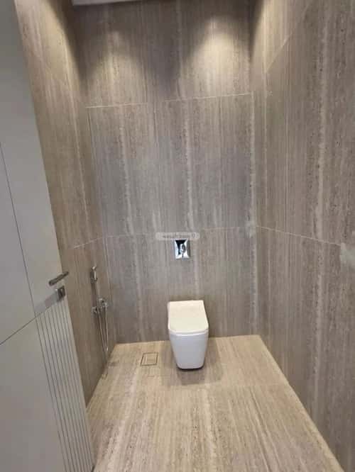 دور 6 غرف في المونسية 15