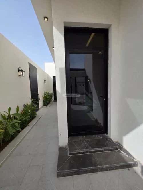 دور 6 غرف في المونسية 8