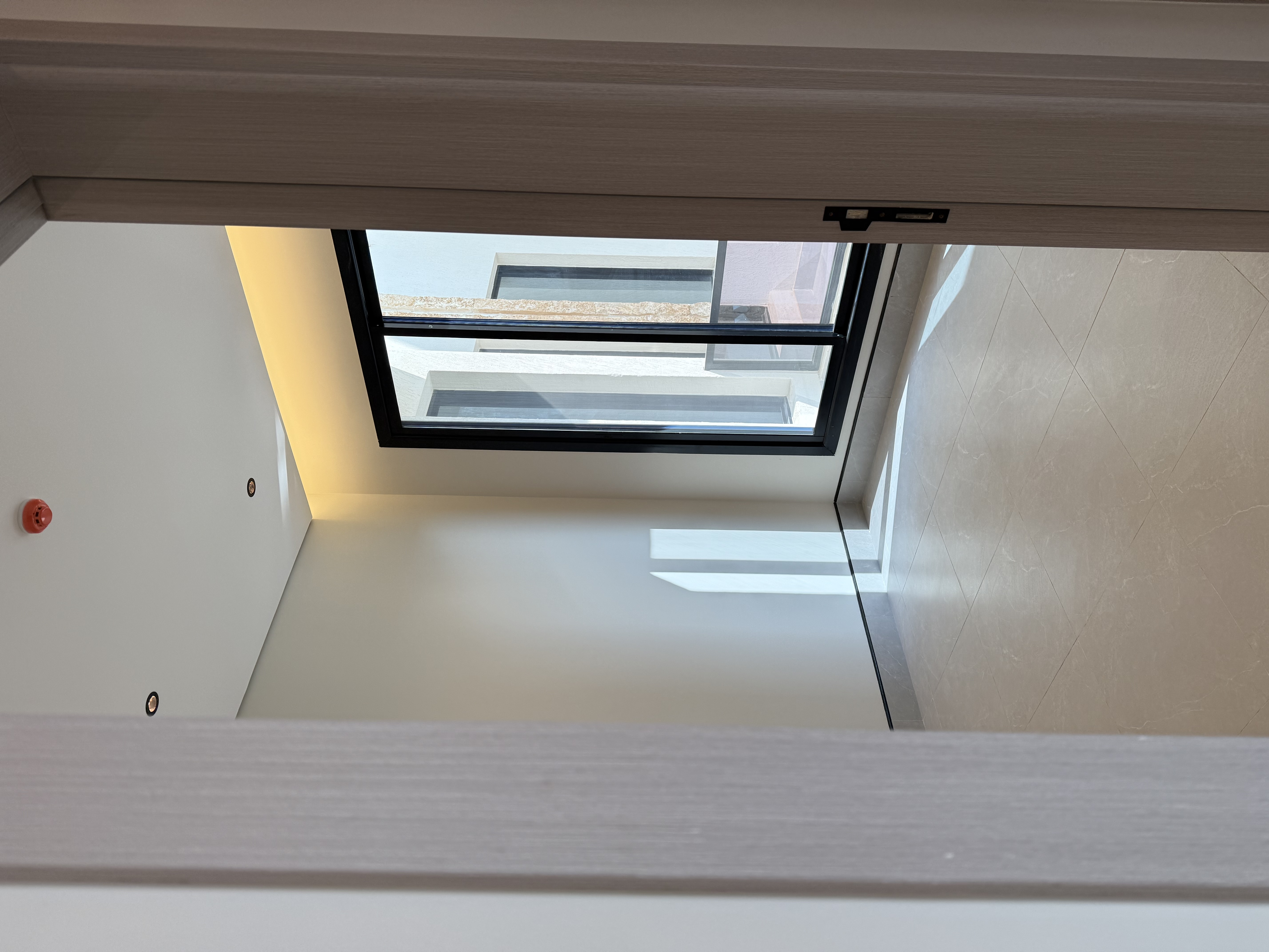 شقة 3 غرف في ظهرة لبن 2