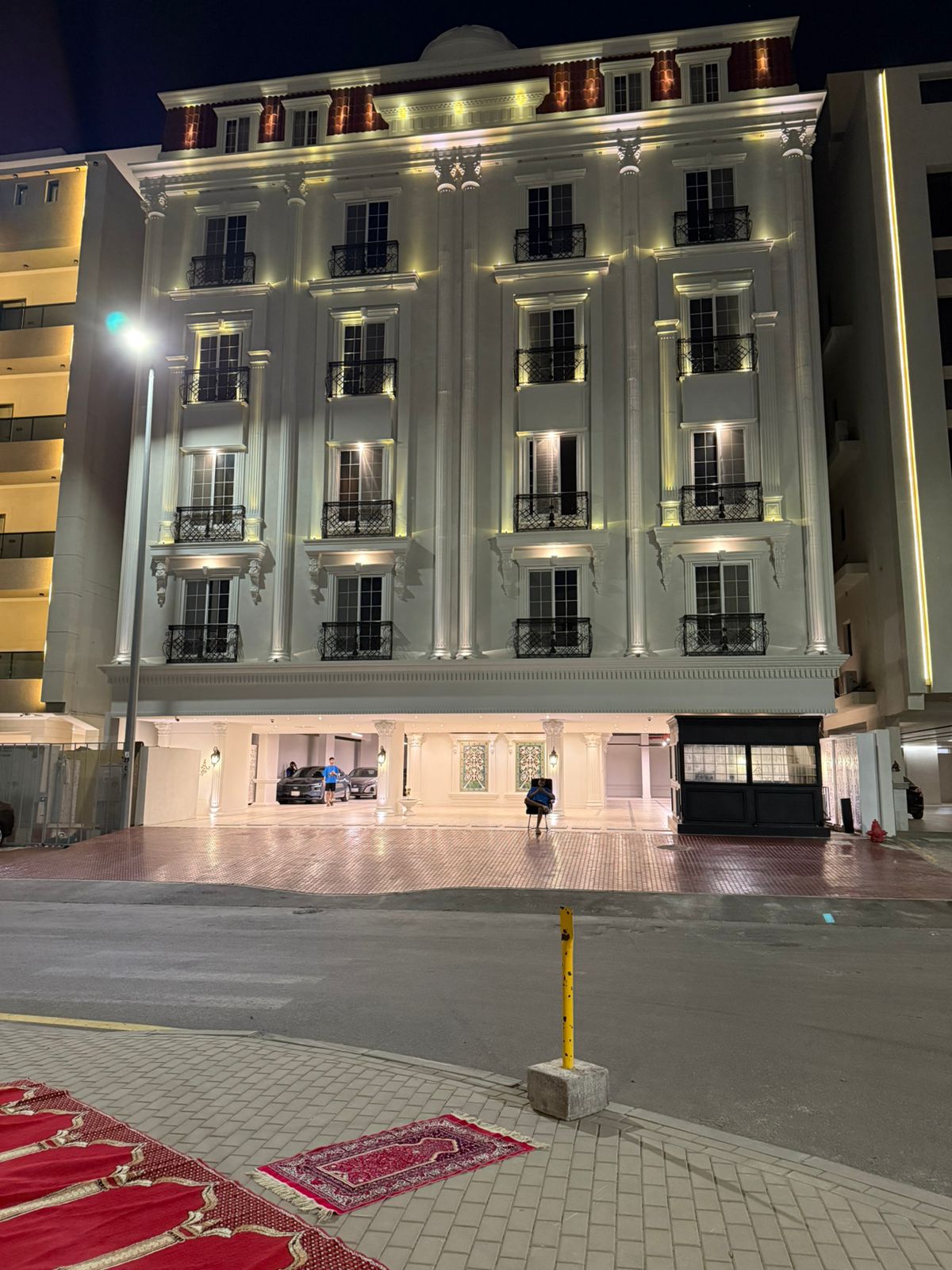 شقة  في المنار 4