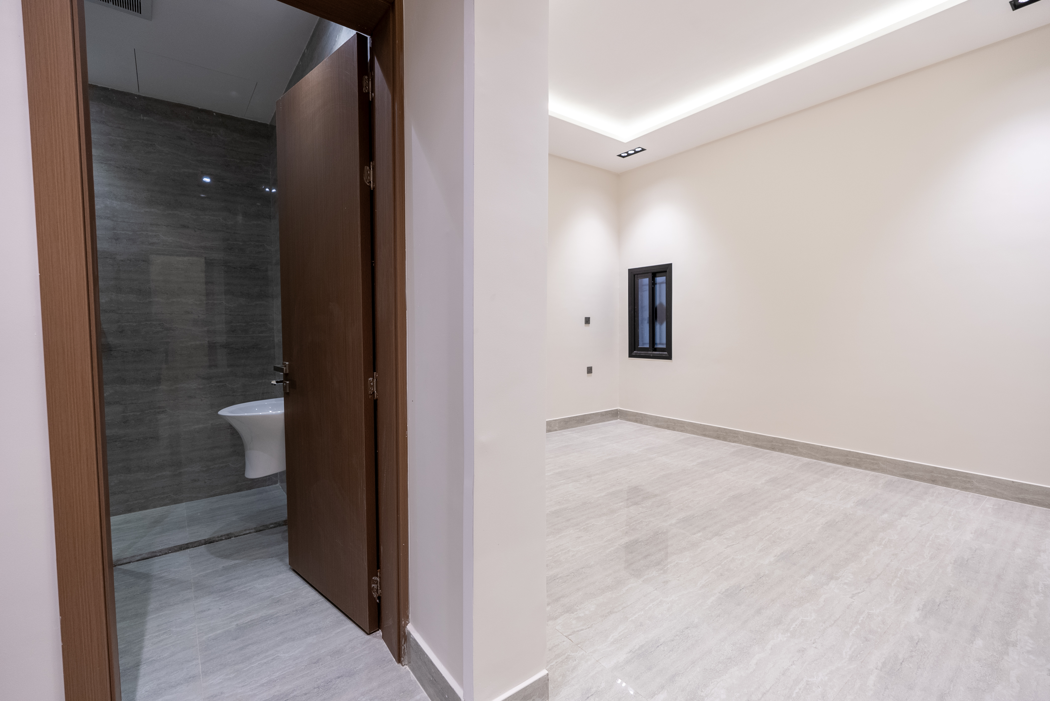 فيلا 5 غرف في الرمال 2