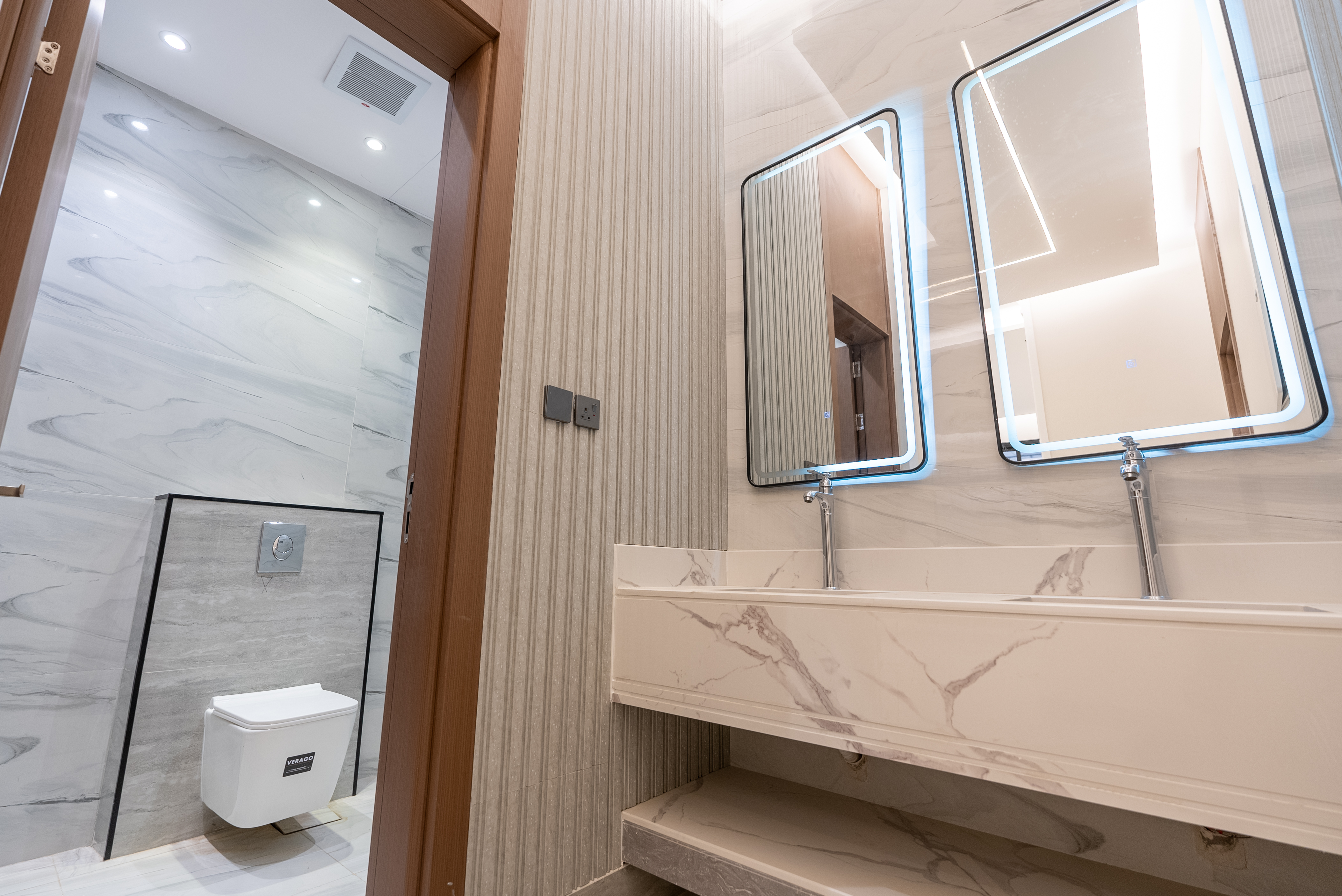 فيلا 5 غرف في الرمال 9