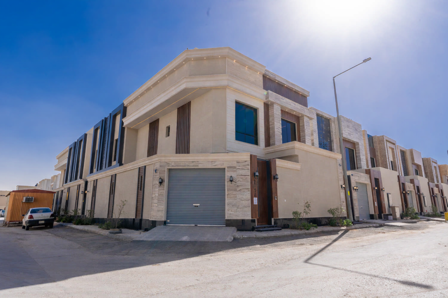 فيلا 5 غرف في الرمال 10