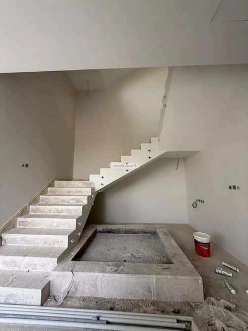 فيلا 6 غرف في المهدية 12