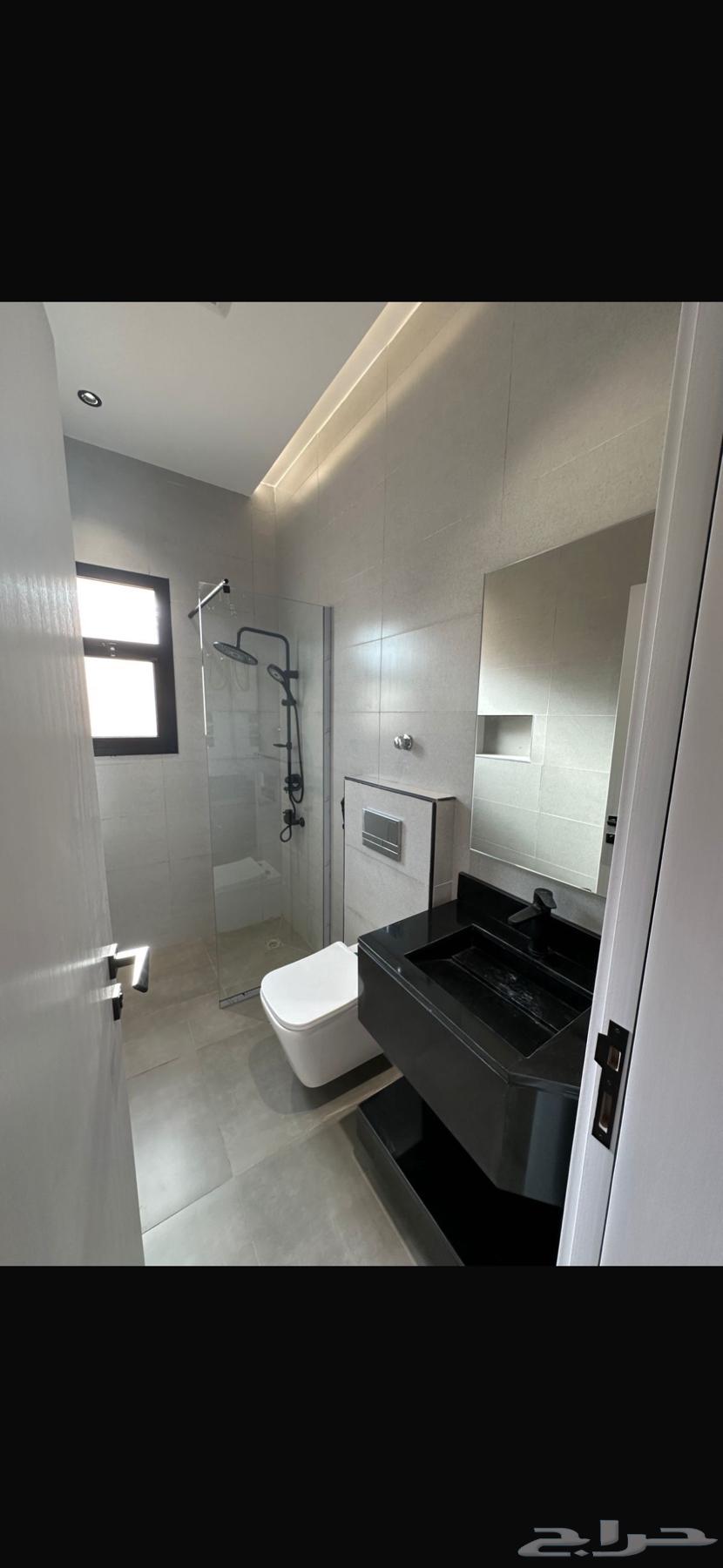 شقة 3 غرف في الروضة 2