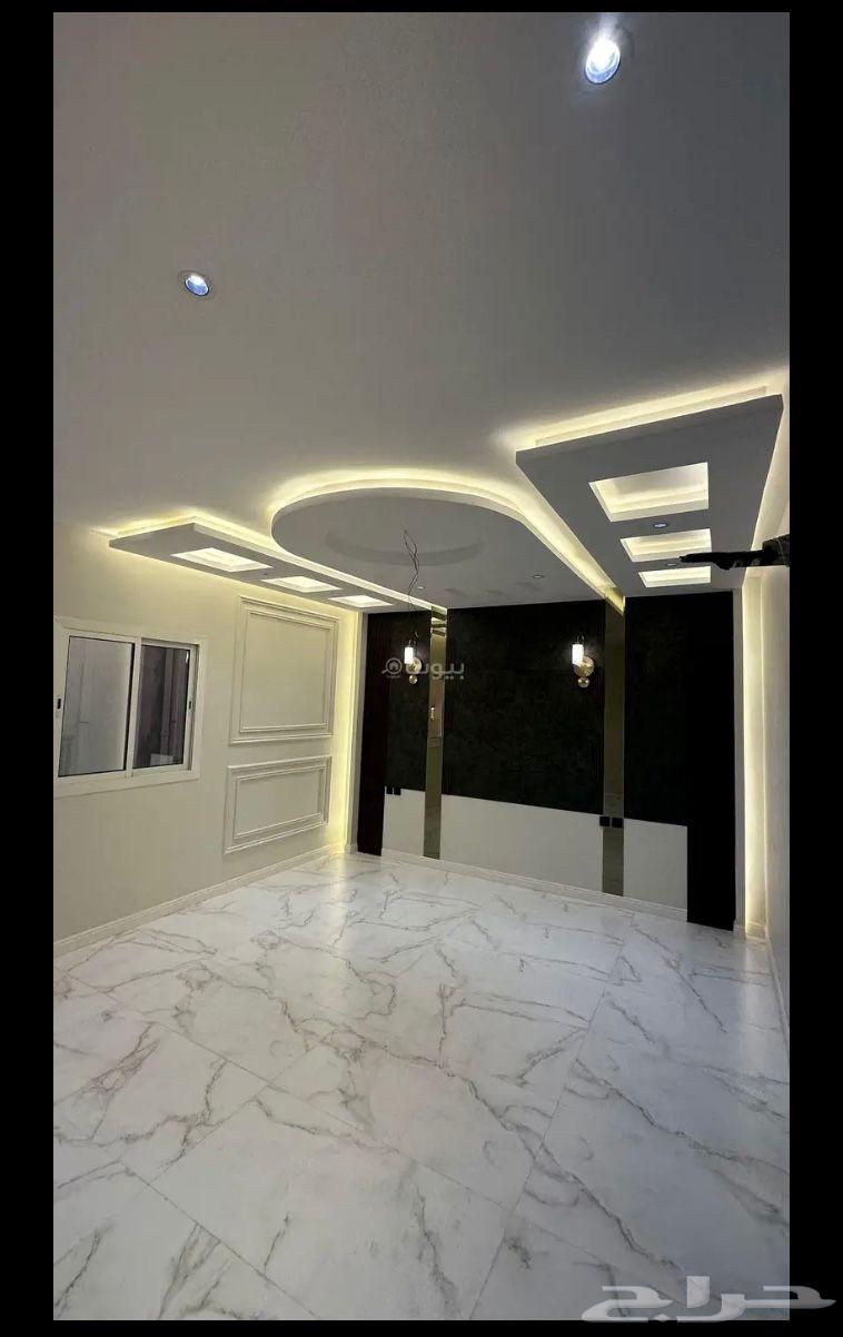 شقة 6 غرف في النزهة 20