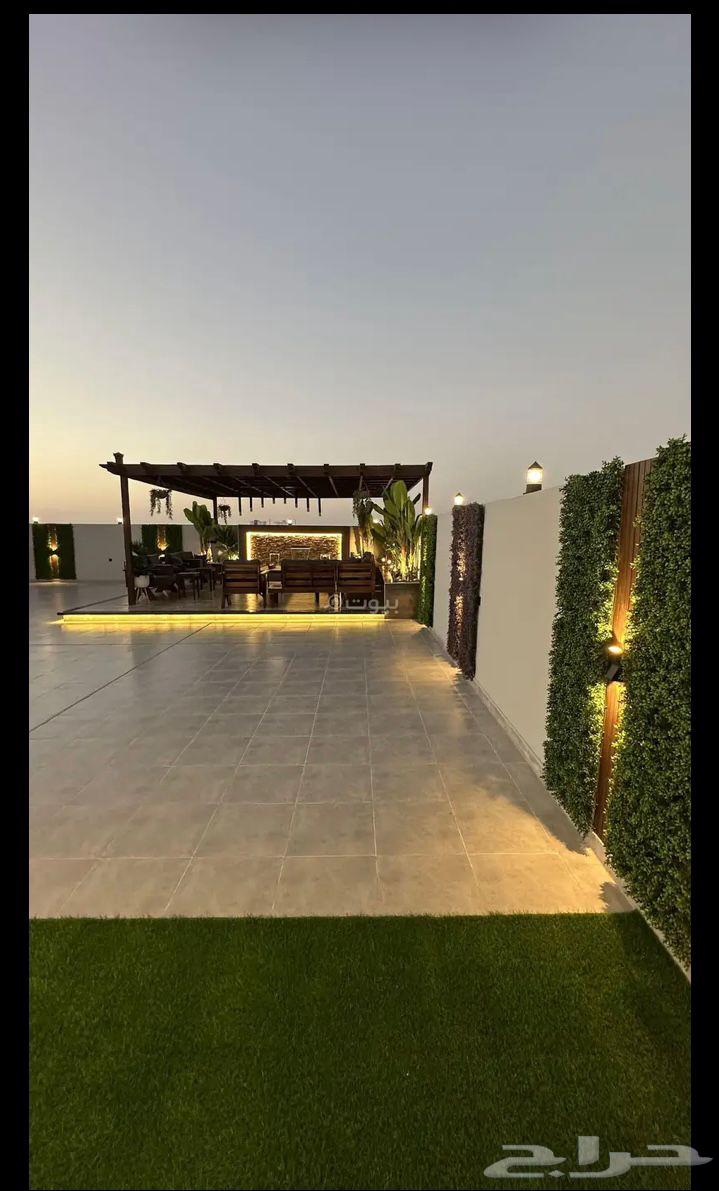 شقة 6 غرف في النزهة 21