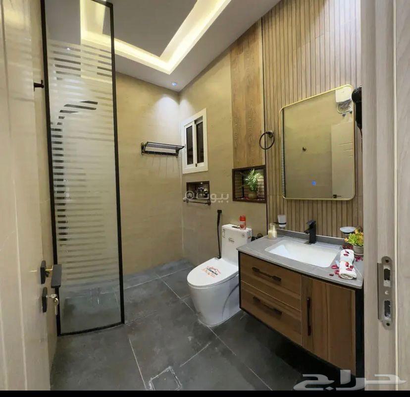 شقة 6 غرف في النزهة 6