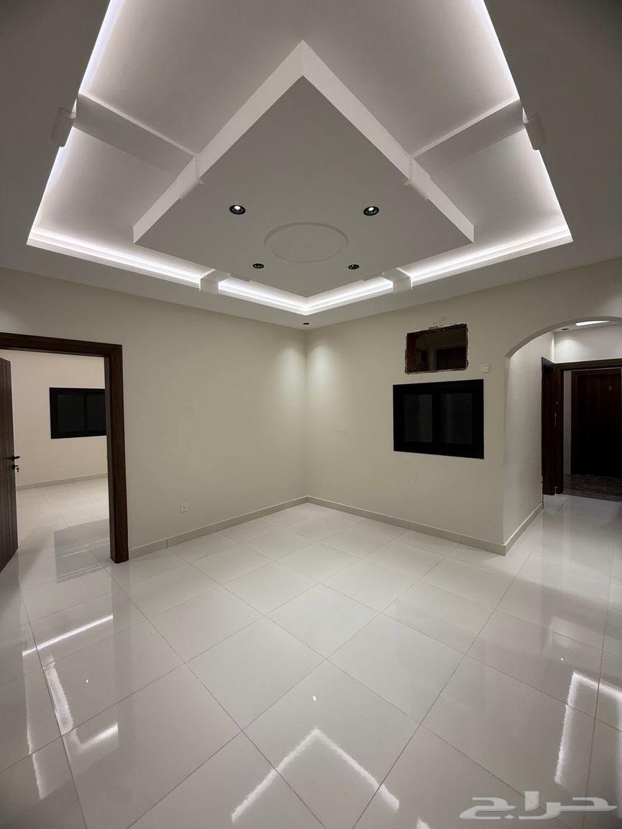 شقة 4 غرف في الفلاح 5