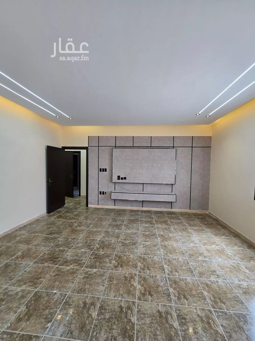 شقة 4 غرف في طيبة 3