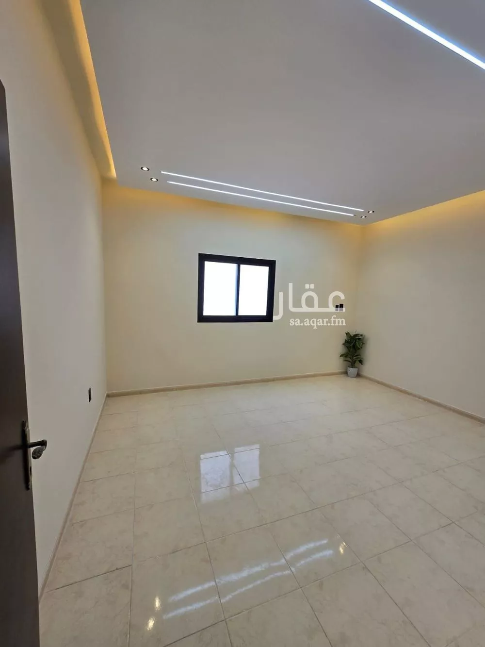 شقة 4 غرف في طيبة 4