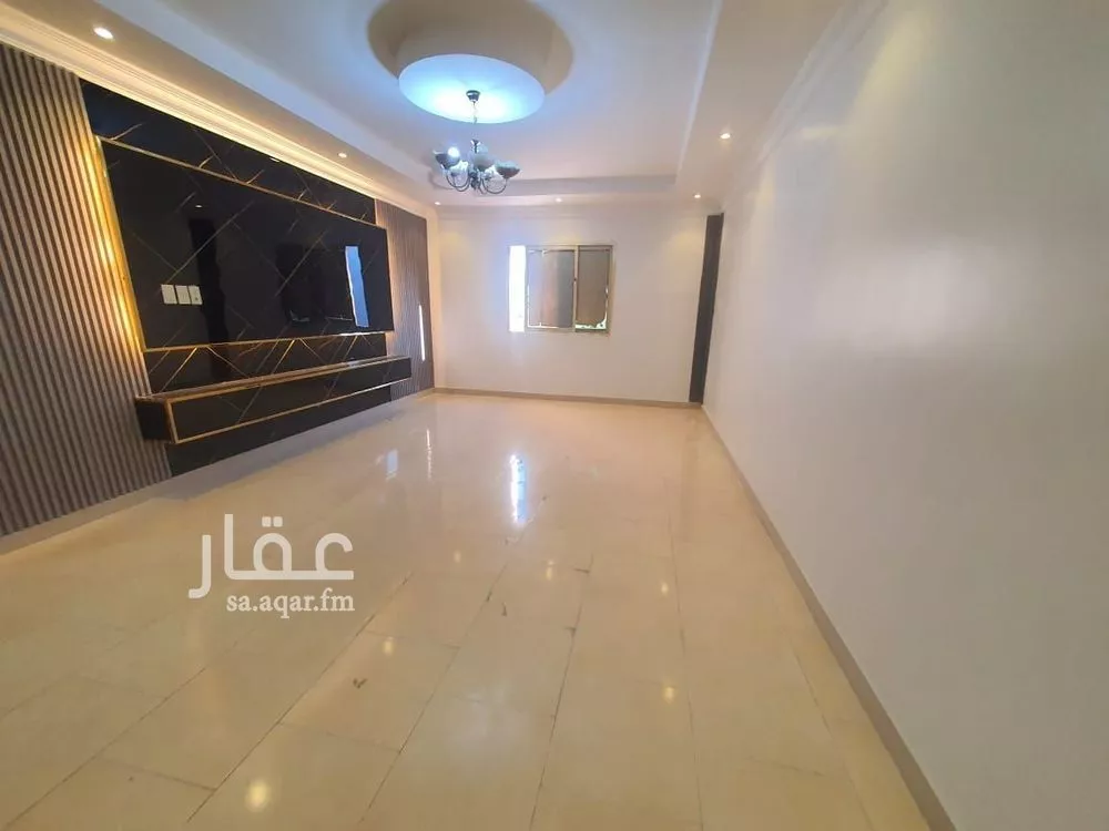 شقة 3 غرف في النور 12