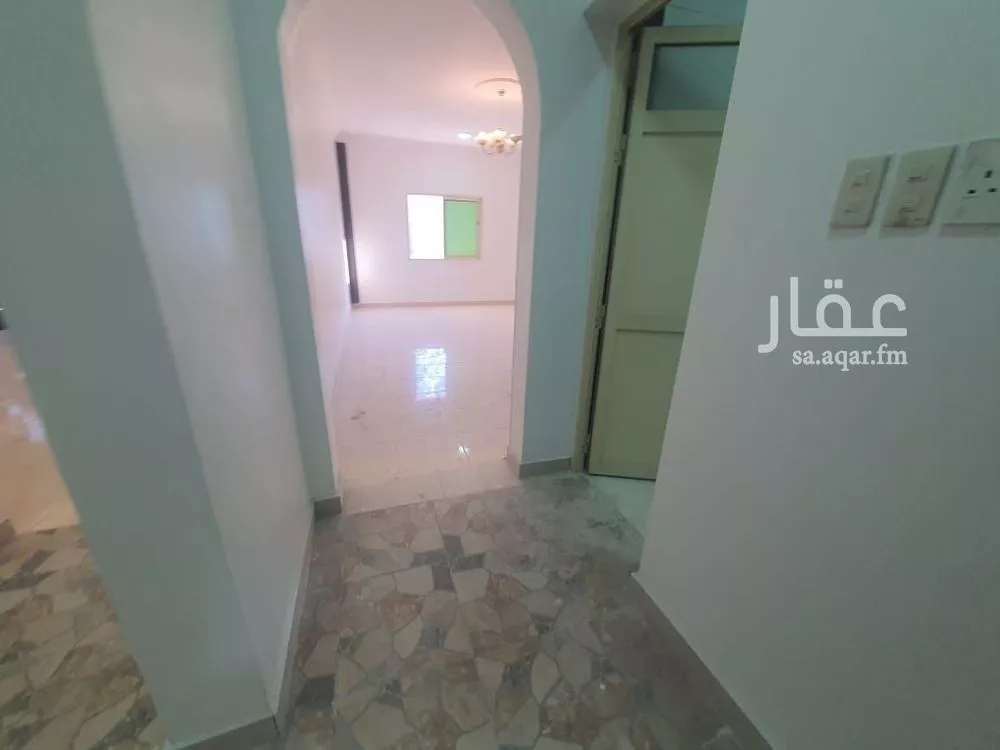 شقة 3 غرف في النور 6