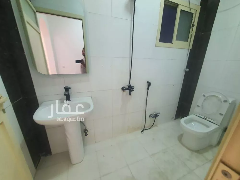 شقة 3 غرف في النور 9