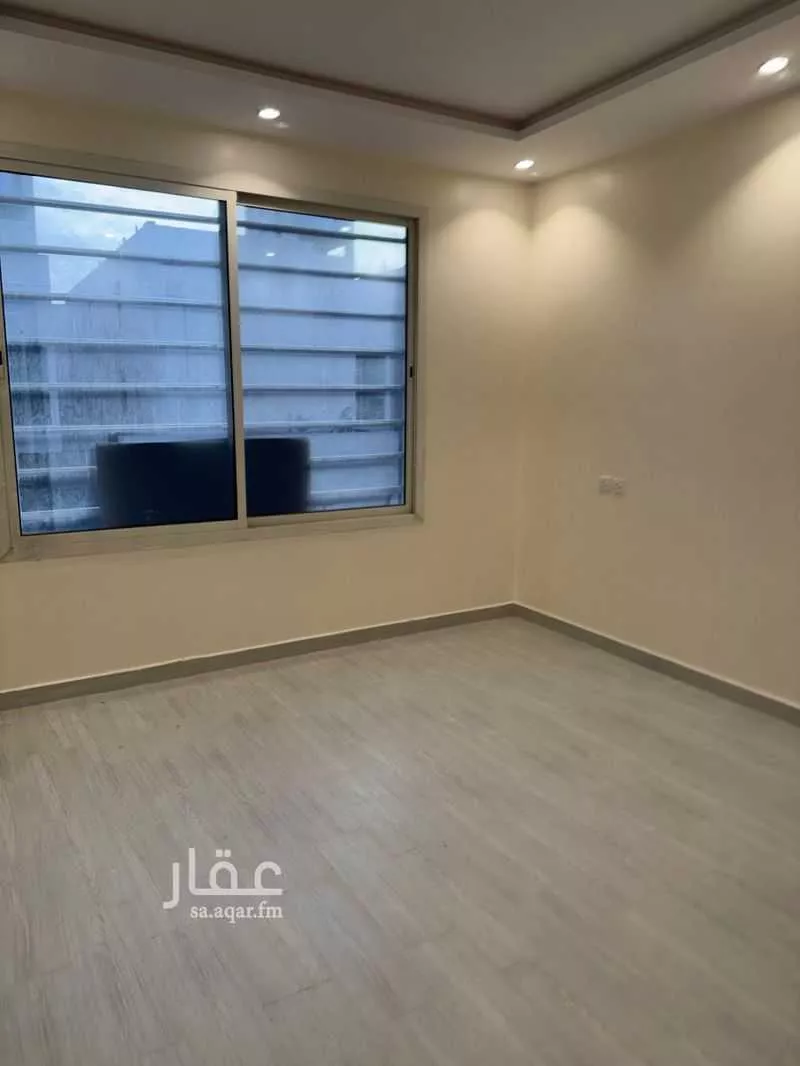 فيلا 7 غرف في السعادة 7