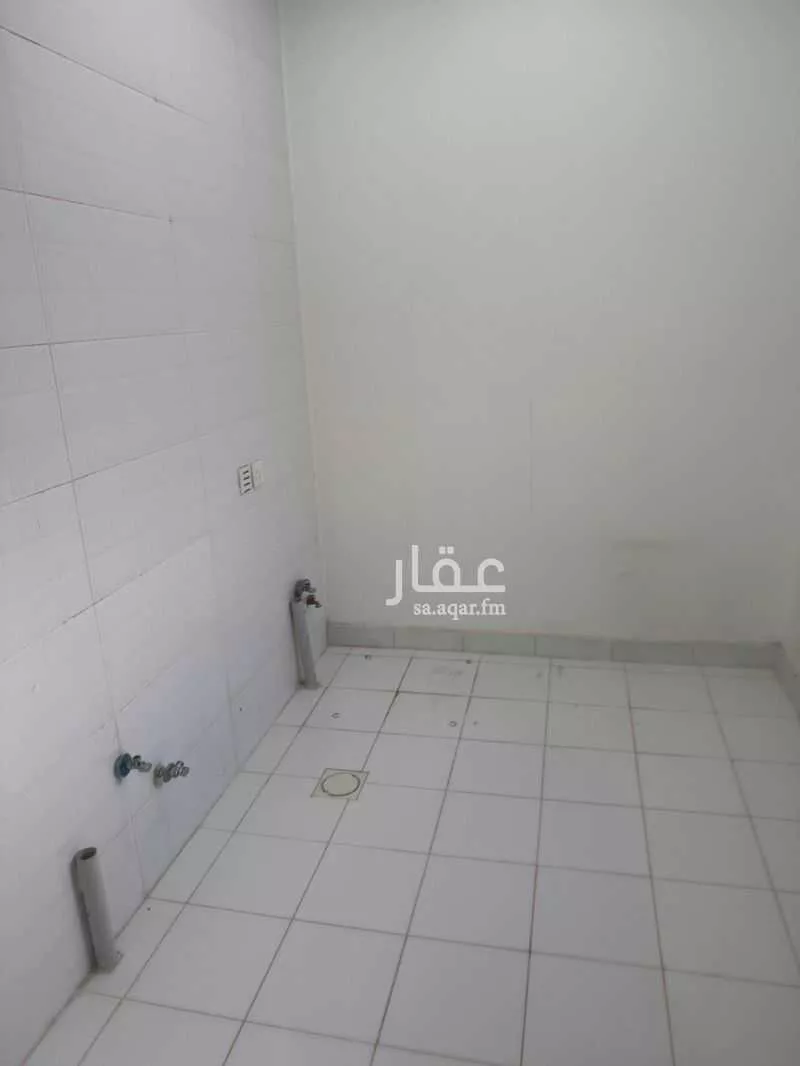 فيلا 7 غرف في السعادة 8