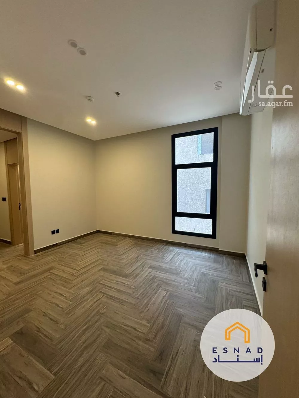 شقة 3 غرف في السيف 4