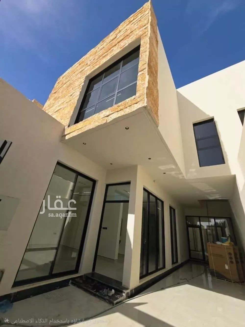 فيلا 6 غرف في النرجس 4