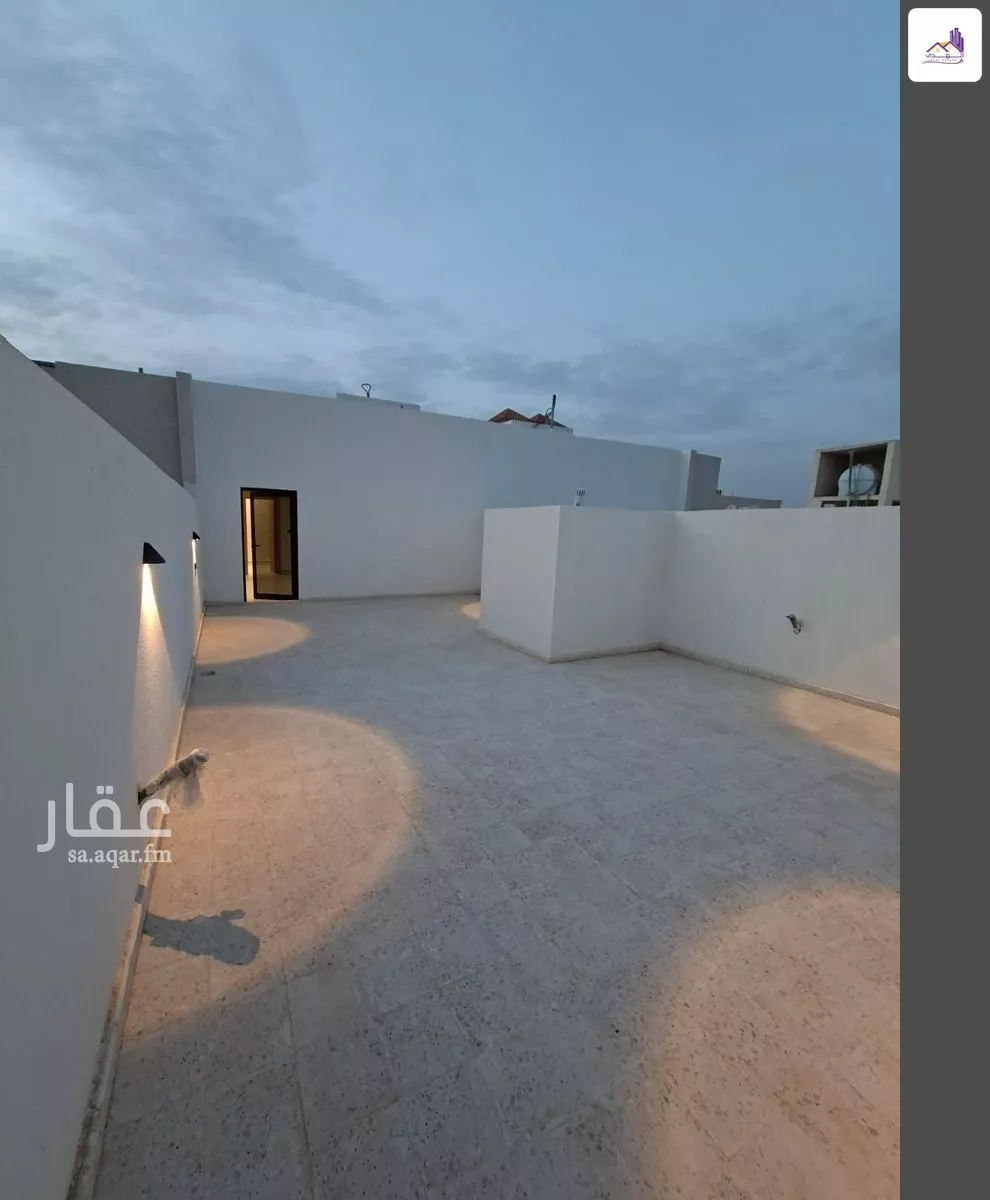 7 bedroom villa in Al Rimal 7