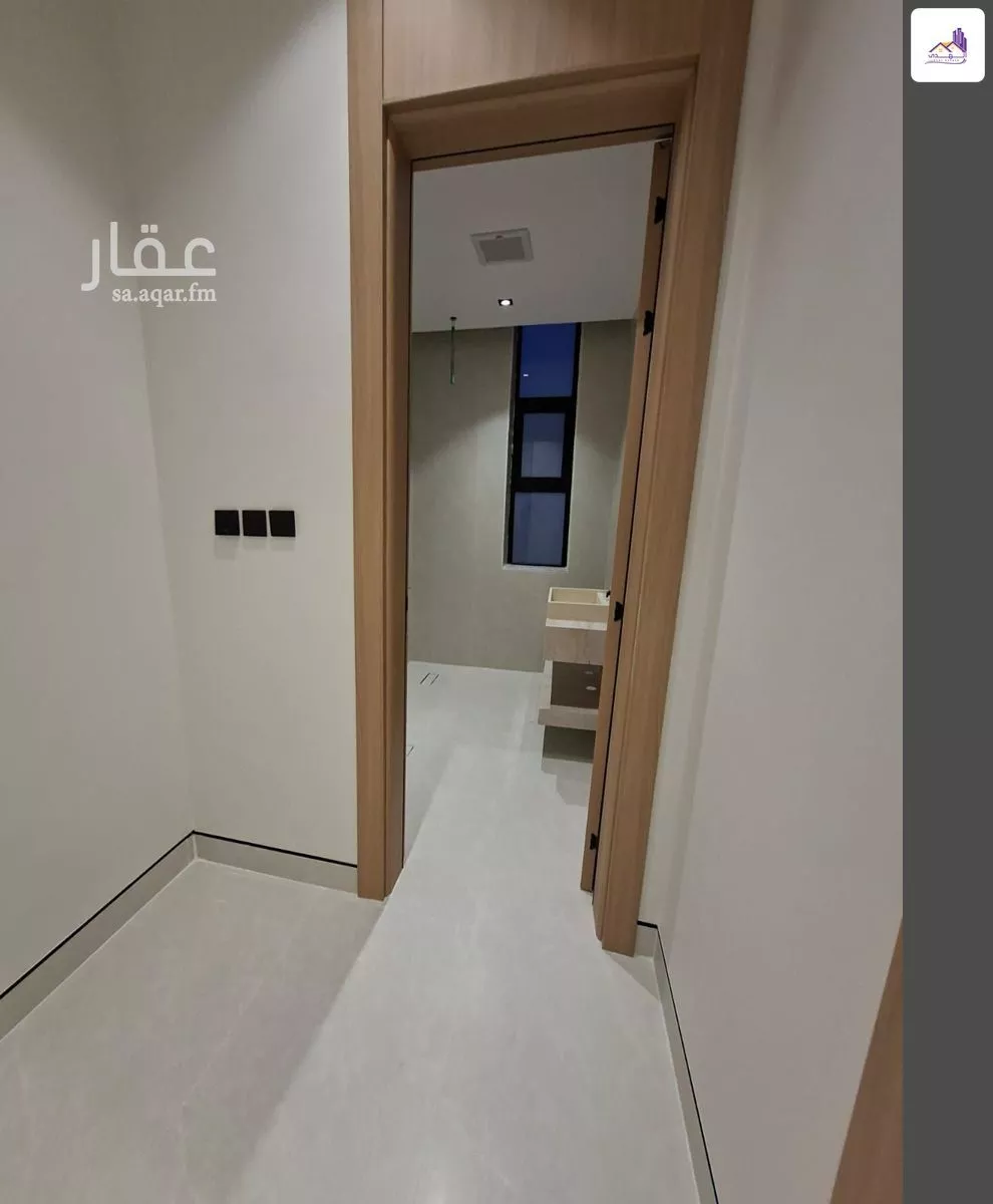 7 bedroom villa in Al Rimal 9