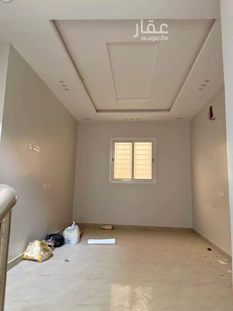 فيلا 7 غرف في عكاظ 6