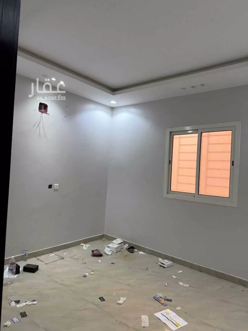 فيلا 7 غرف في عكاظ 9