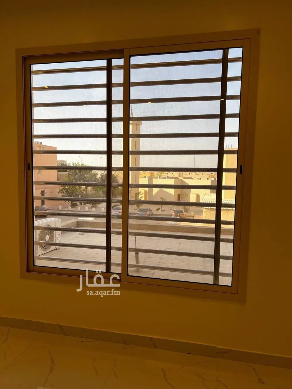 فيلا 8 غرف في عكاظ 4