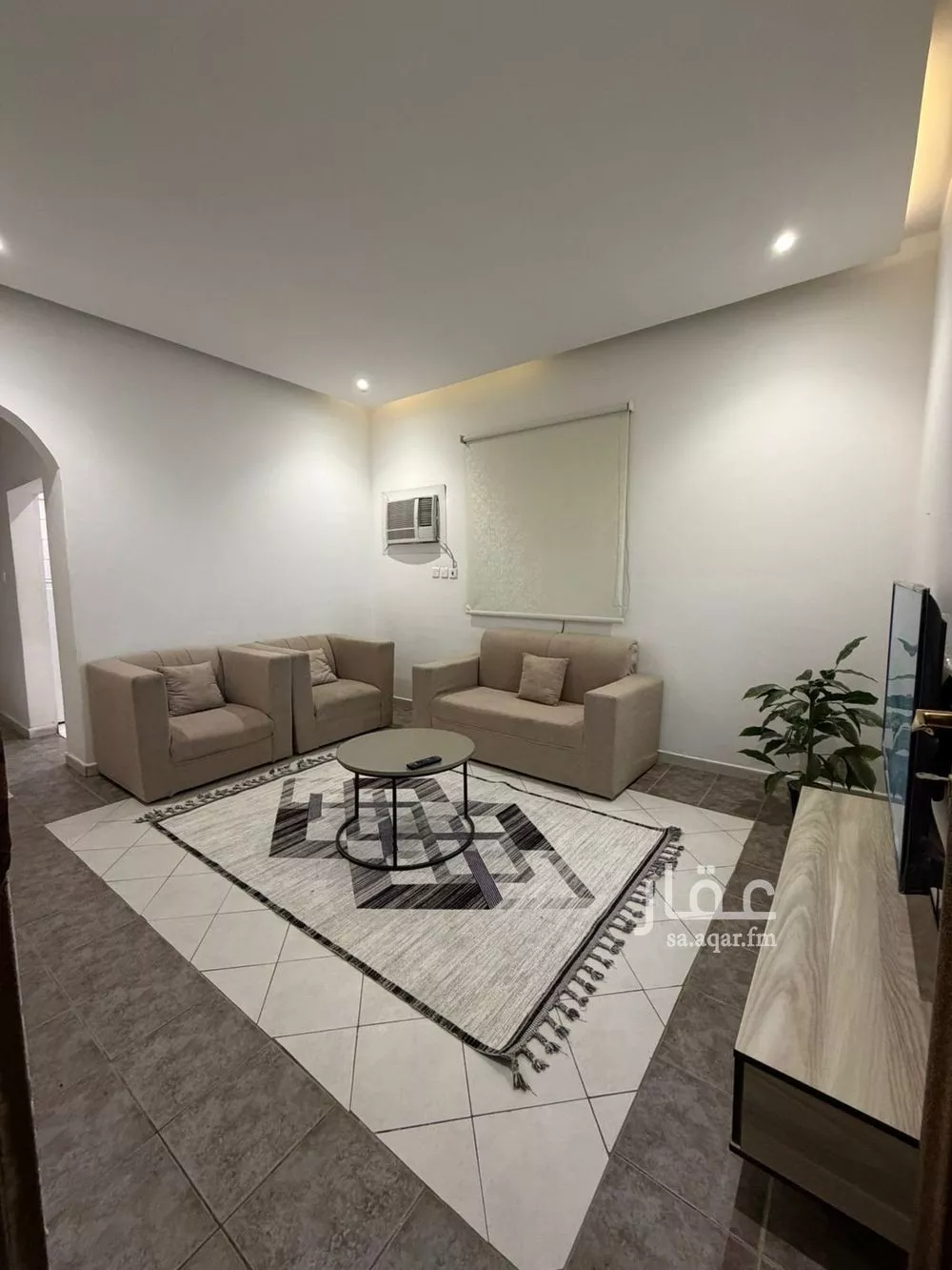 شقة 1 غرف في الخليج 4