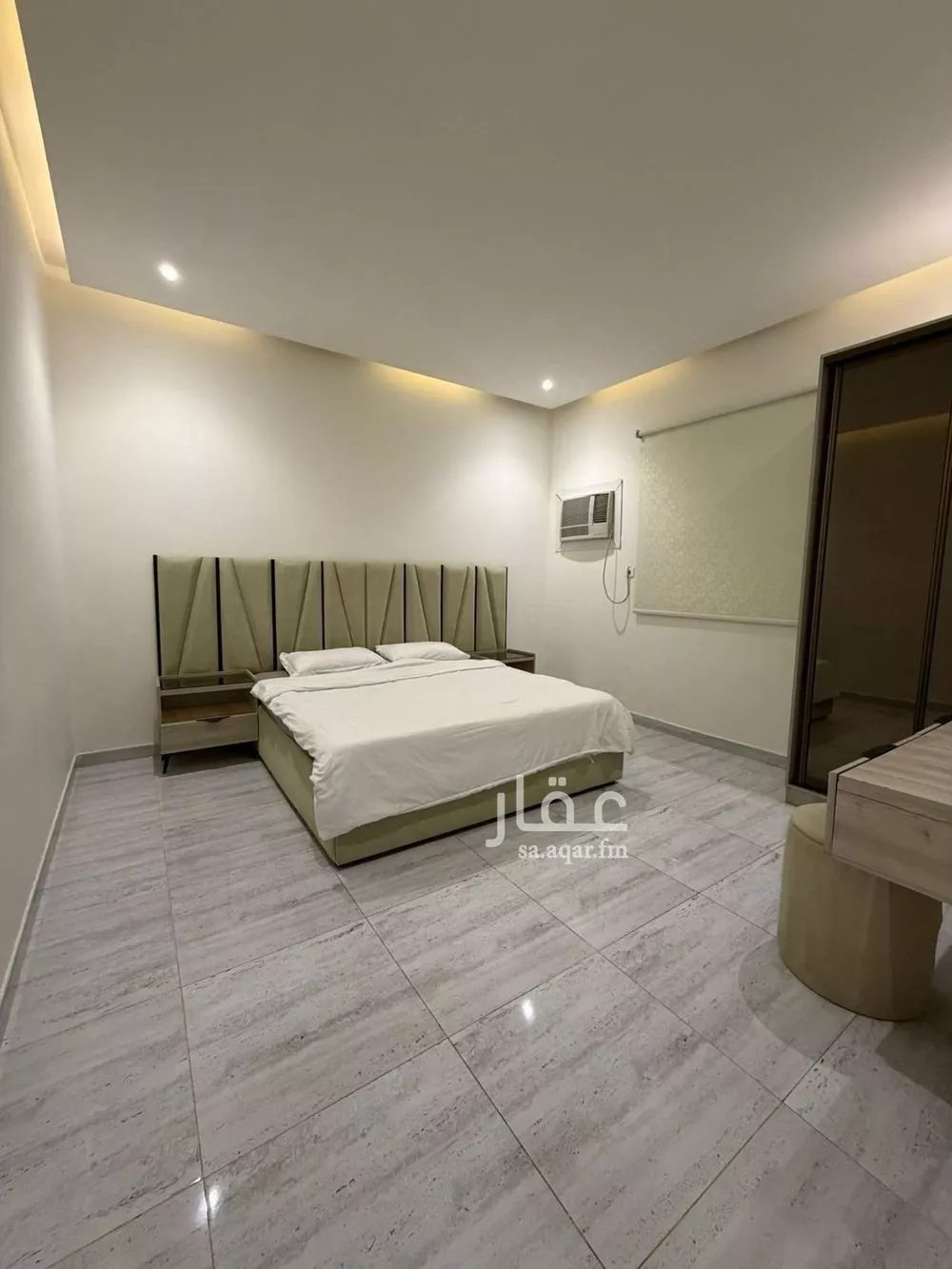 شقة 1 غرف في الخليج 5