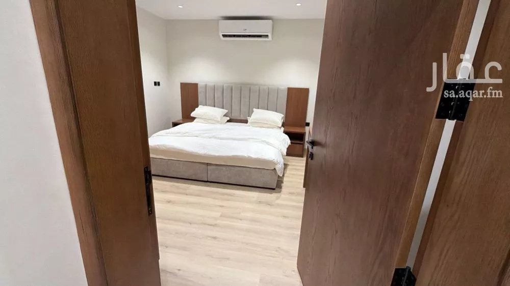 عمارة 669 م² في الزهور 3