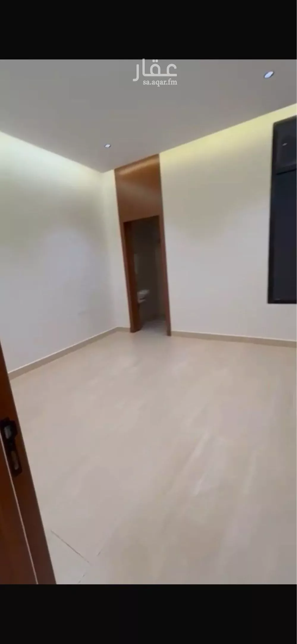 شقة 5 غرف في عكاظ 5