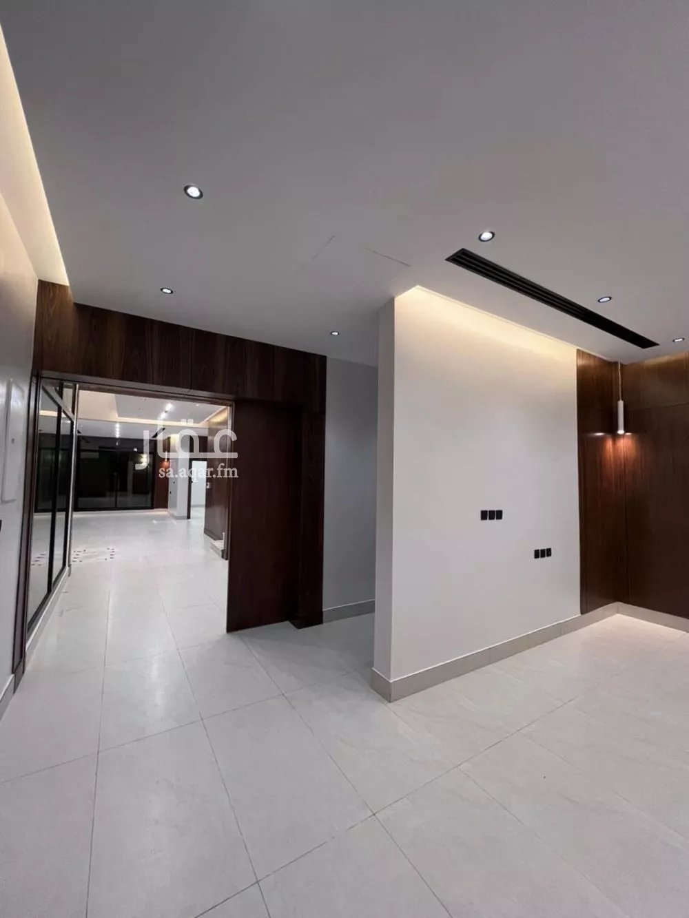 فيلا 6 غرف في النرجس 2