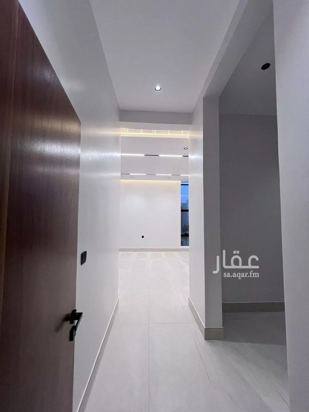 فيلا 6 غرف في النرجس 21