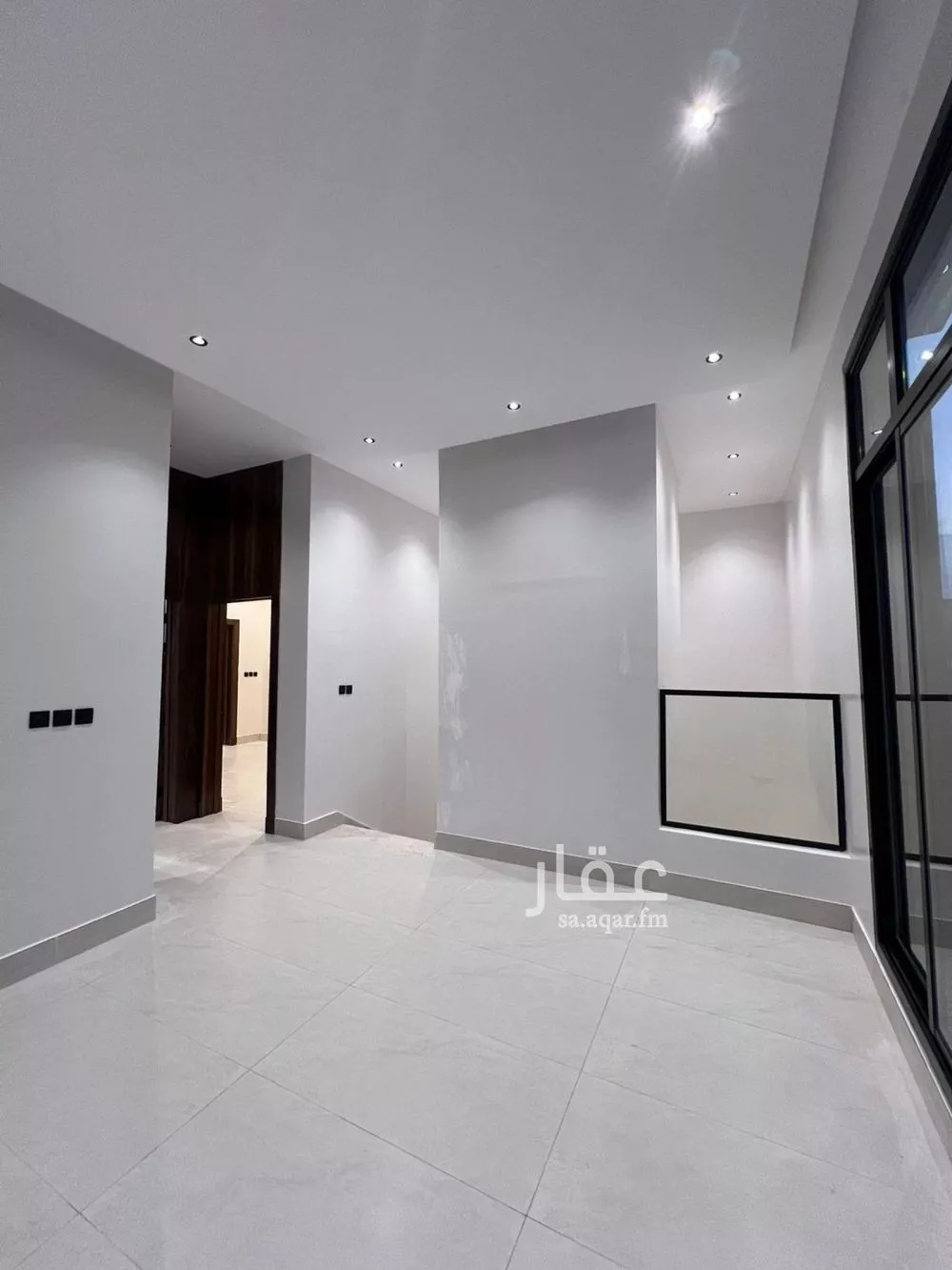 فيلا 6 غرف في النرجس 22