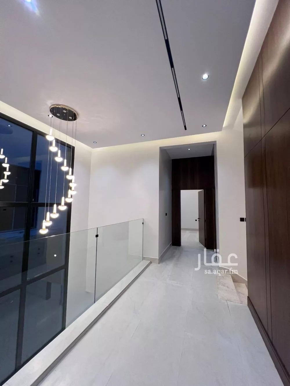 فيلا 6 غرف في النرجس 23