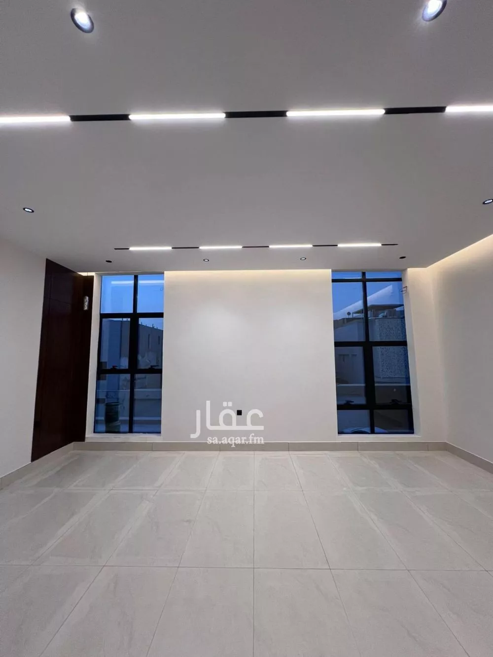 فيلا 6 غرف في النرجس 25