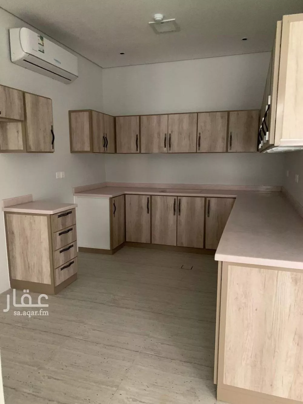 شقة 3 غرف في العارض 16