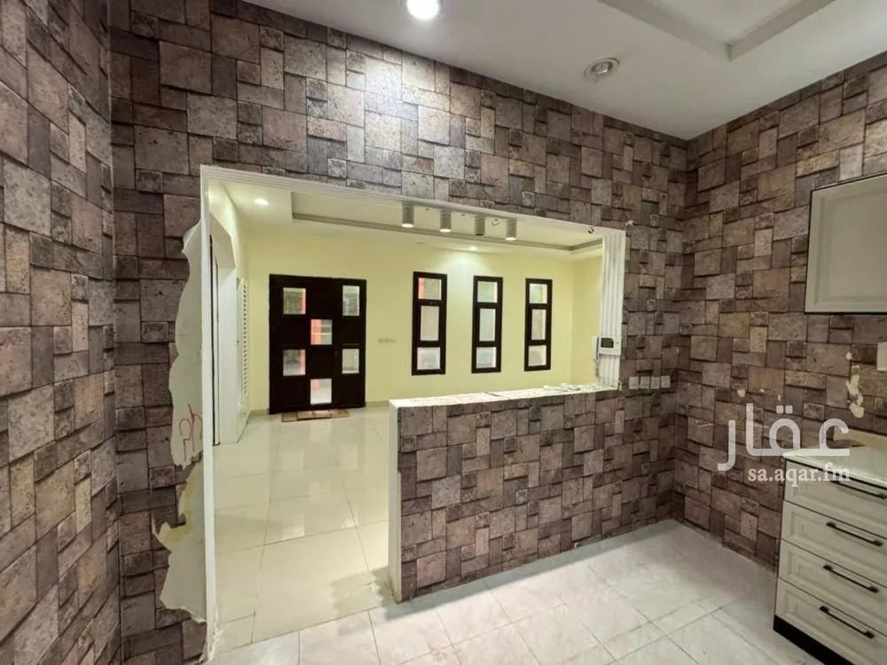 فيلا 7 غرف في الياسمين 10