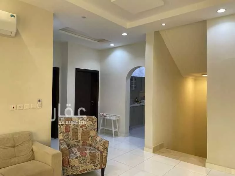 فيلا 6 غرف في الياقوت 4