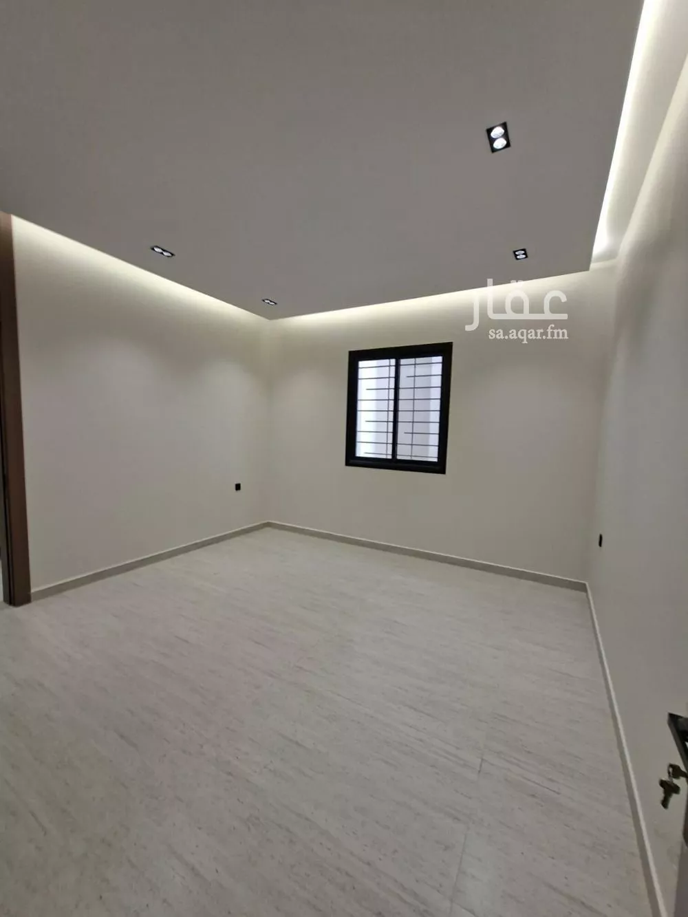 5 bedroom apartment in Al Janadriyah 12