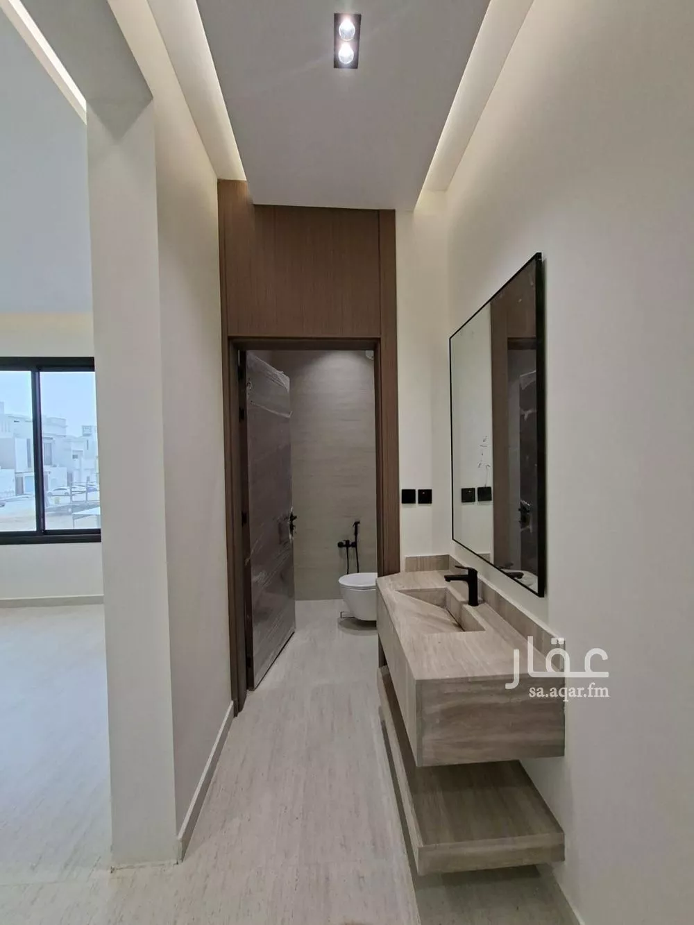 5 bedroom apartment in Al Janadriyah 4