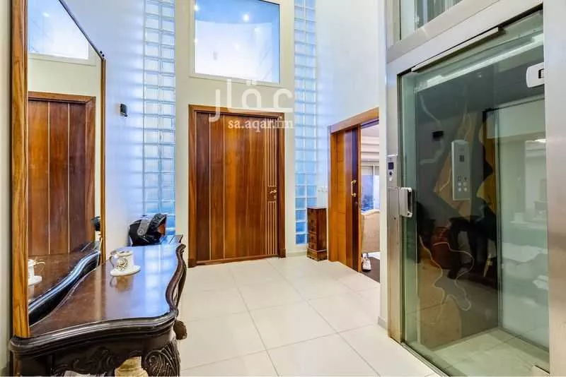 فيلا 6 غرف في الروضة 6