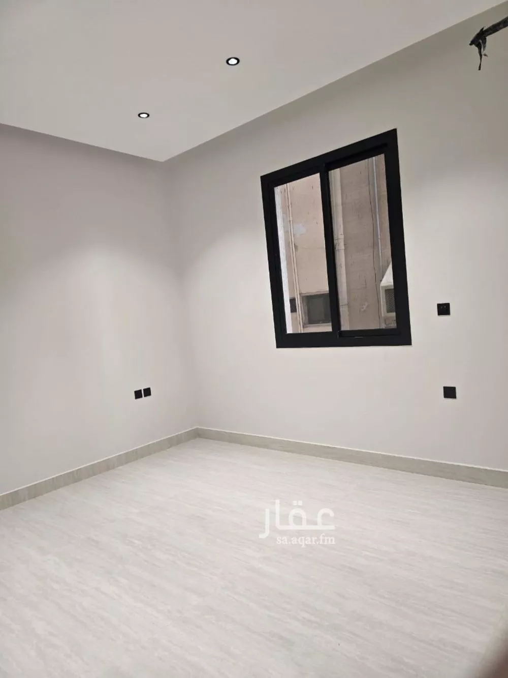 شقة 4 غرف في النهضة 17