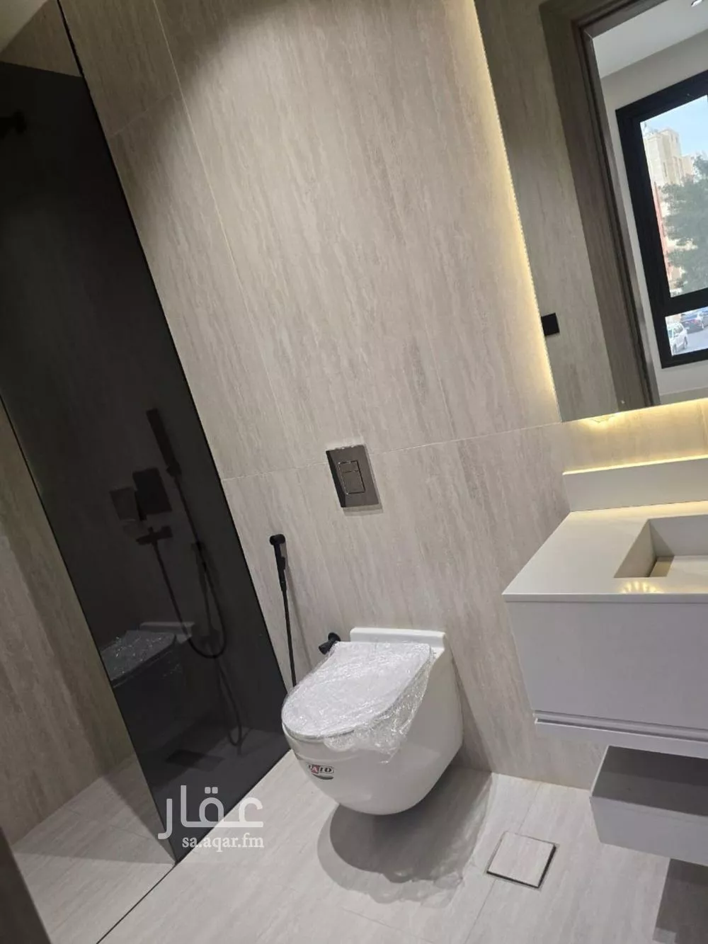 شقة 4 غرف في النهضة 5