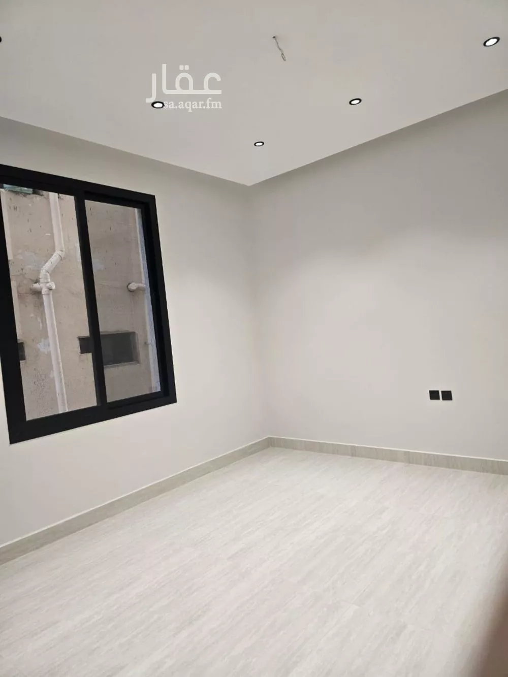 شقة 4 غرف في النهضة 8